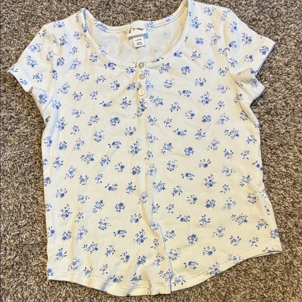 Art Class two shirts bundle Set - Picture 2 of 6